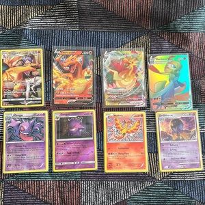 300+ Pokémon cards